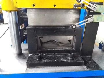 Máquina de formación de pistas PLC, máquina de formación de pernos de acero avanzada