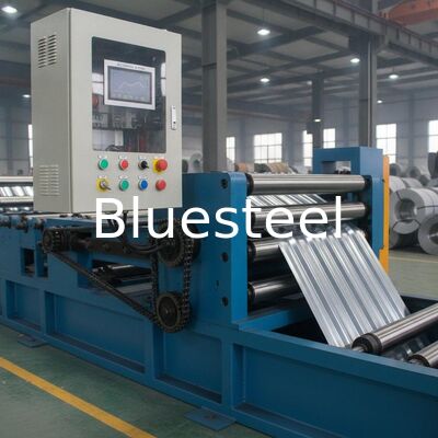 Máquina de moldeado de rodillos para techos metálicos con control PLC y rodillos de acero 45# para la producción de láminas de techo de alta velocidad