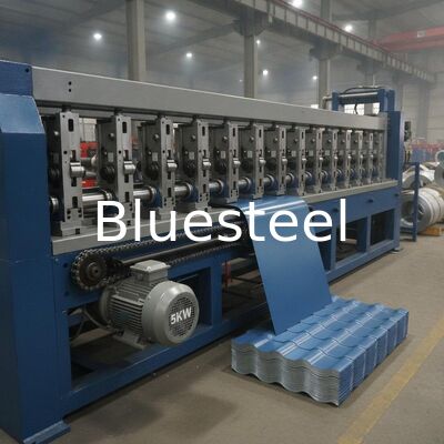 18-20 Estaciones de rodillos 5KW Accionamiento de cadena Corte hidráulico de metal Techo de rodillo máquina de moldeado para la producción de azulejos de acero